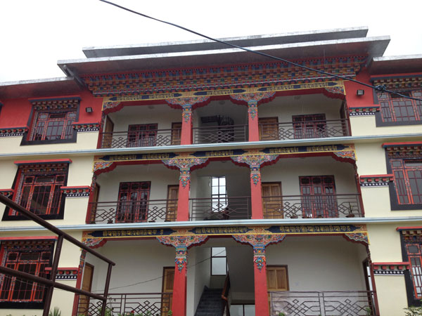 Lachung-shedra-front